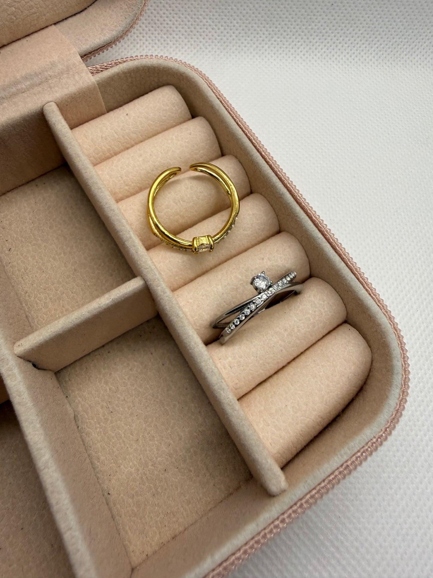 Anello luxury