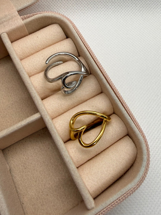 Anello love ondulato